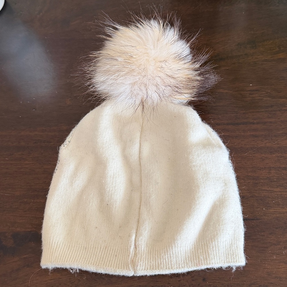 Cream wool and acrylic beanie with crystals and Pom Pom - Picture 3 of 3